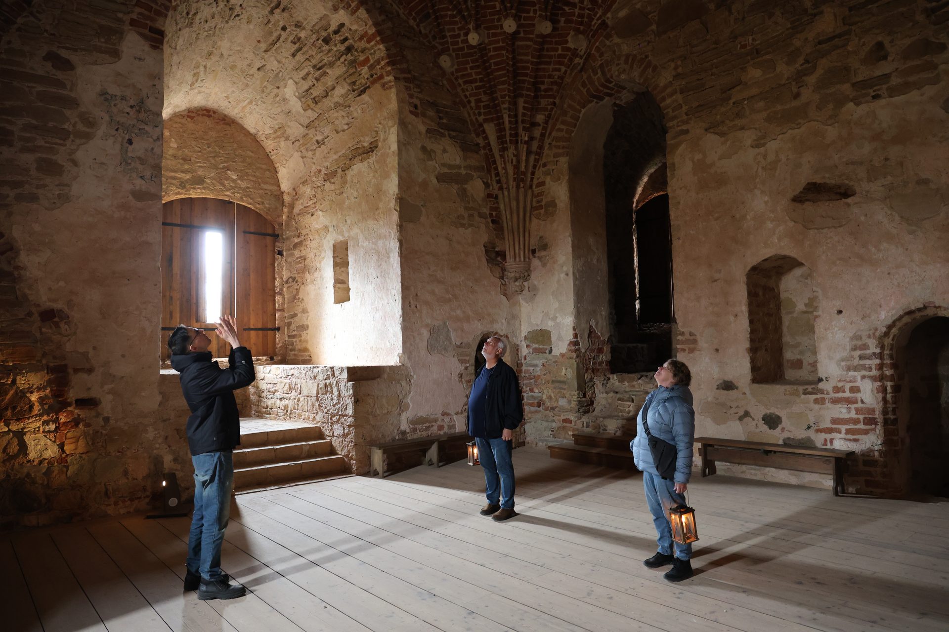 Détail de la maçonnerie à l'intérieur du château de Cēsis